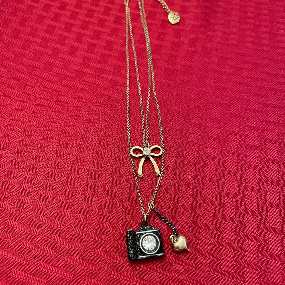 Betsey Johnson necklace
